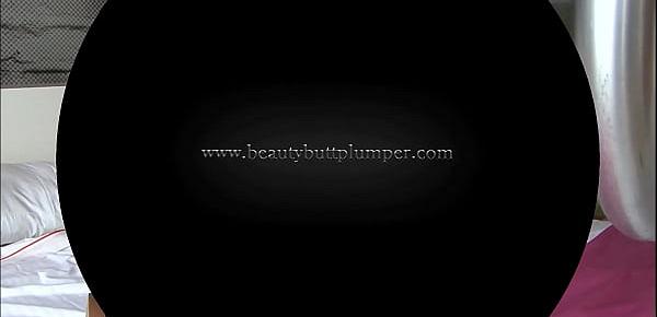  Beautybuttplumper.com Regina Divine